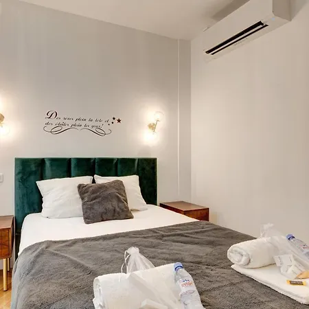Apartamento 212 Louboutin - Superb In París