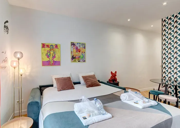 212 Louboutin - Superb In *