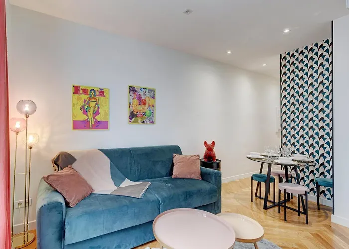 Apartment 212 Louboutin - Superb In